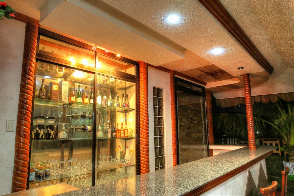 โรงแรมเจมี่ส์ Maasin  ภายนอก รูปภาพ